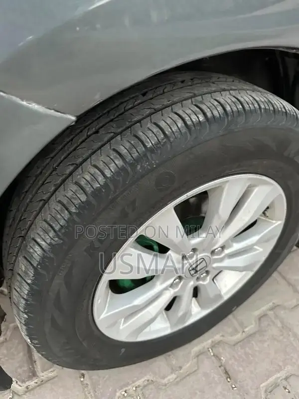Honda city 2012 ( 1.3 aspire )