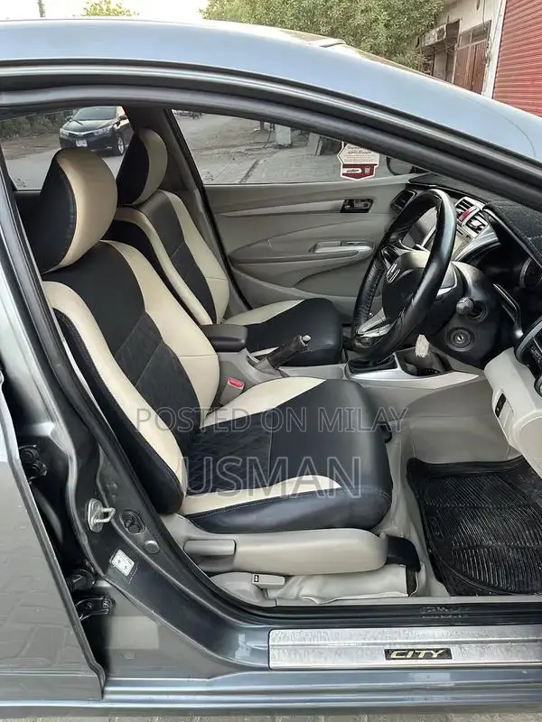 Honda city 2012 ( 1.3 aspire )