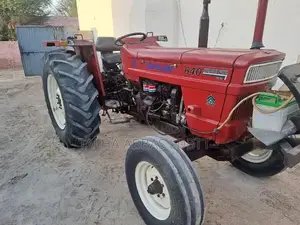 Tractor New Holland Fiate 640. . 75Hp