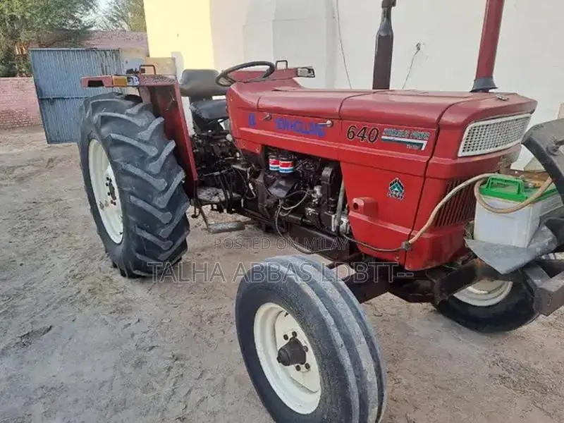 Tractor New Holland Fiate 640. . 75Hp