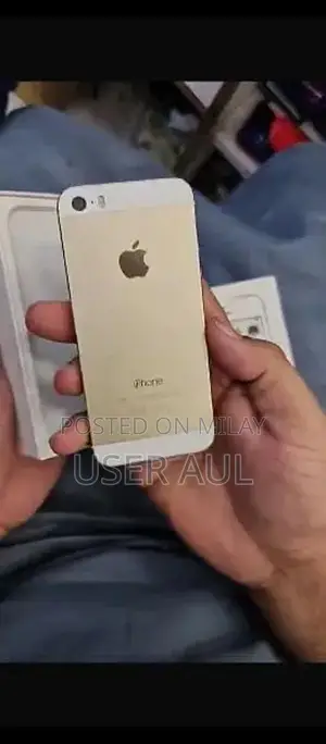 Photo - iPhone 5s pta approved watsapp