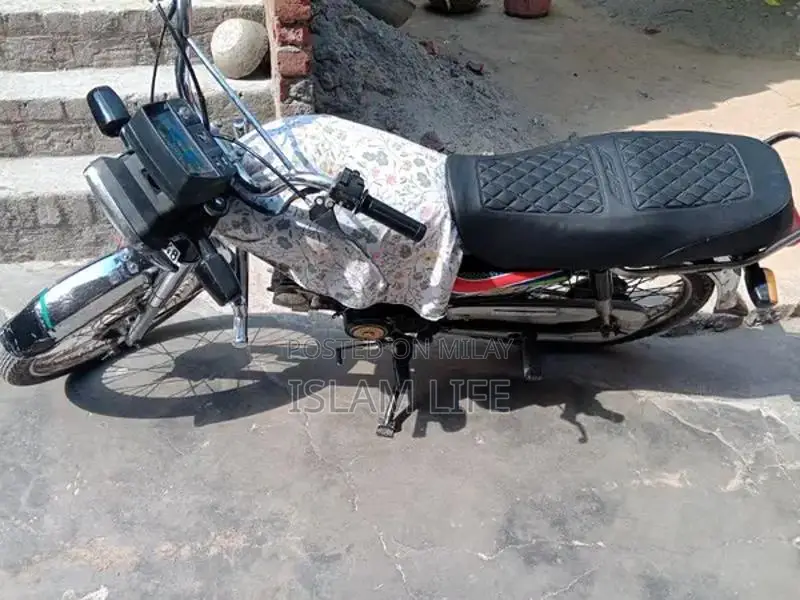 Honda cd 70 10 by 10 condition is number par Rabta karaen