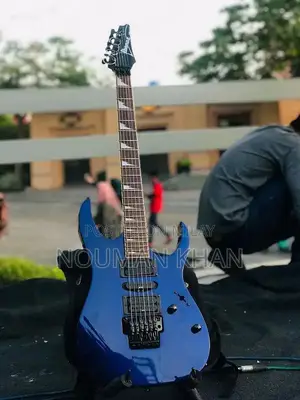 Photo - IBANEZ Electric Guitar
