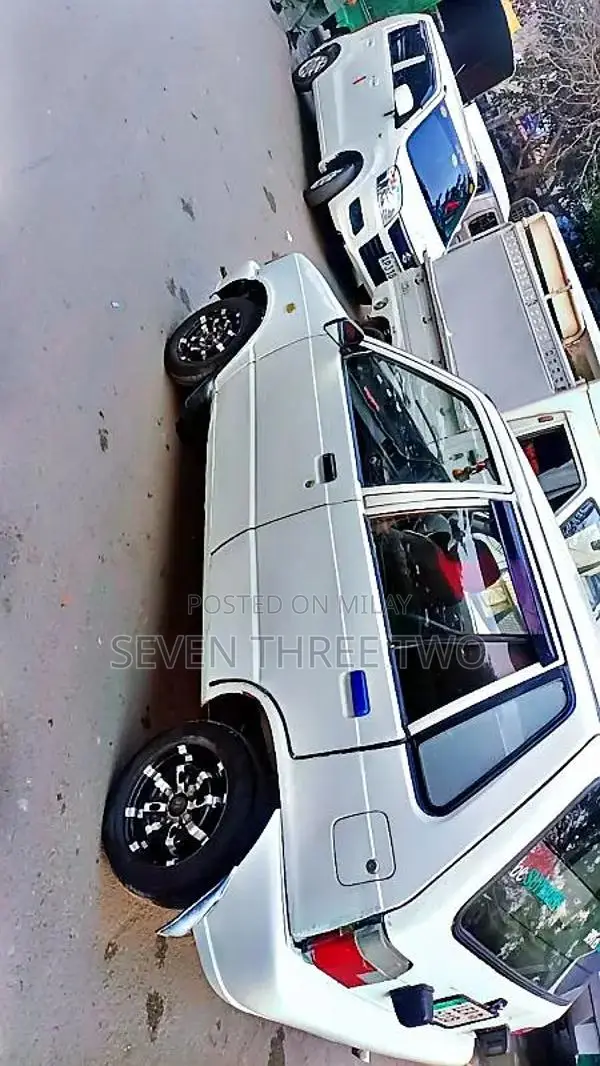 Suzuki Mehran VXR 2006, best for indrive. cal