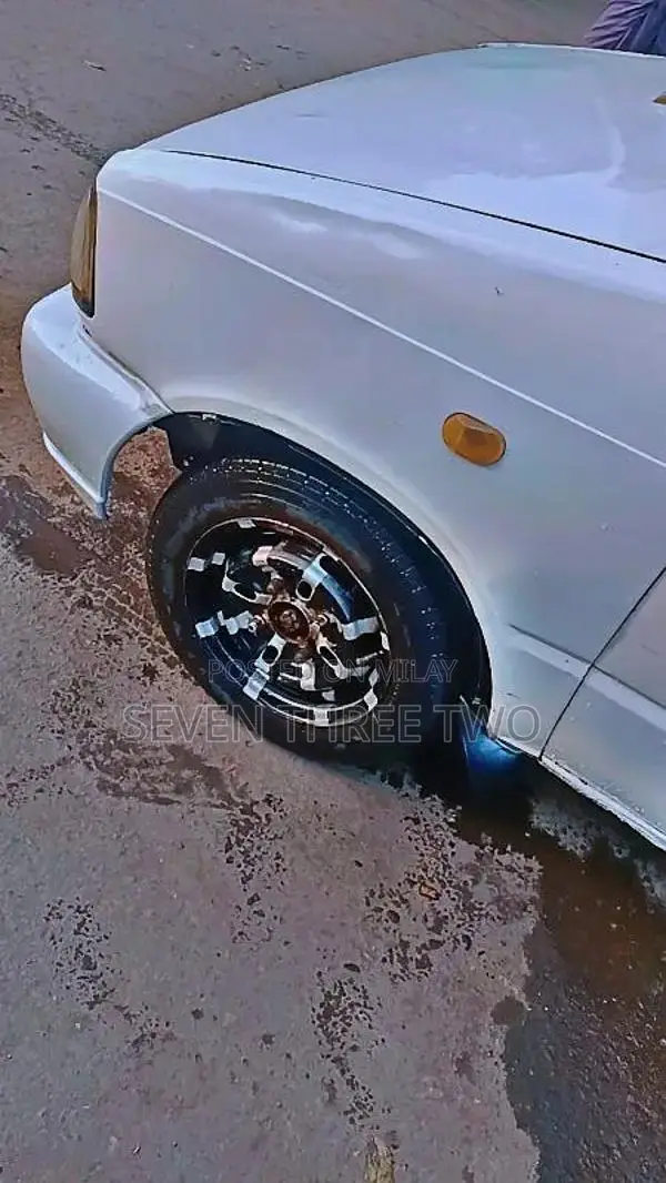 Suzuki Mehran VXR 2006, best for indrive. cal