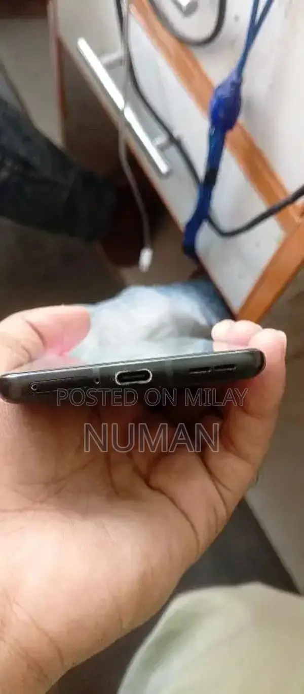 OnePlus 10 Pro 12/256 Official PTA
