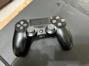 Photo - Play Station 4