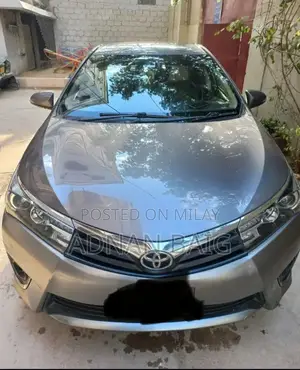 Photo - Toyota Corolla LE Eco 4dr Sedan (1.8L 4cyl CVT) 2015 Gray