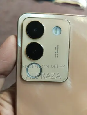 Photo - Vivo V29 5G 256 GB Gold