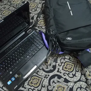Photo - Laptop Toshiba Satellite L300 6GB Intel Core I3 HDD 500GB