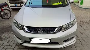 Photo - Honda Civic 2013 Silver