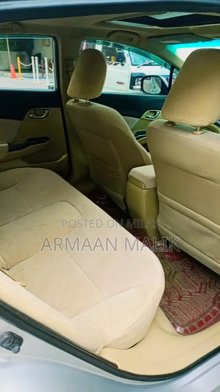 Honda Civic 2013 Silver