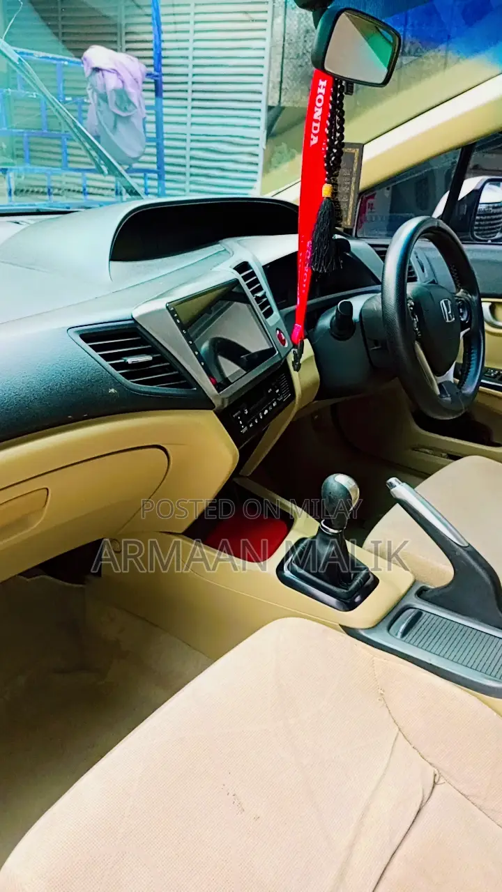 Honda Civic 2013 Silver