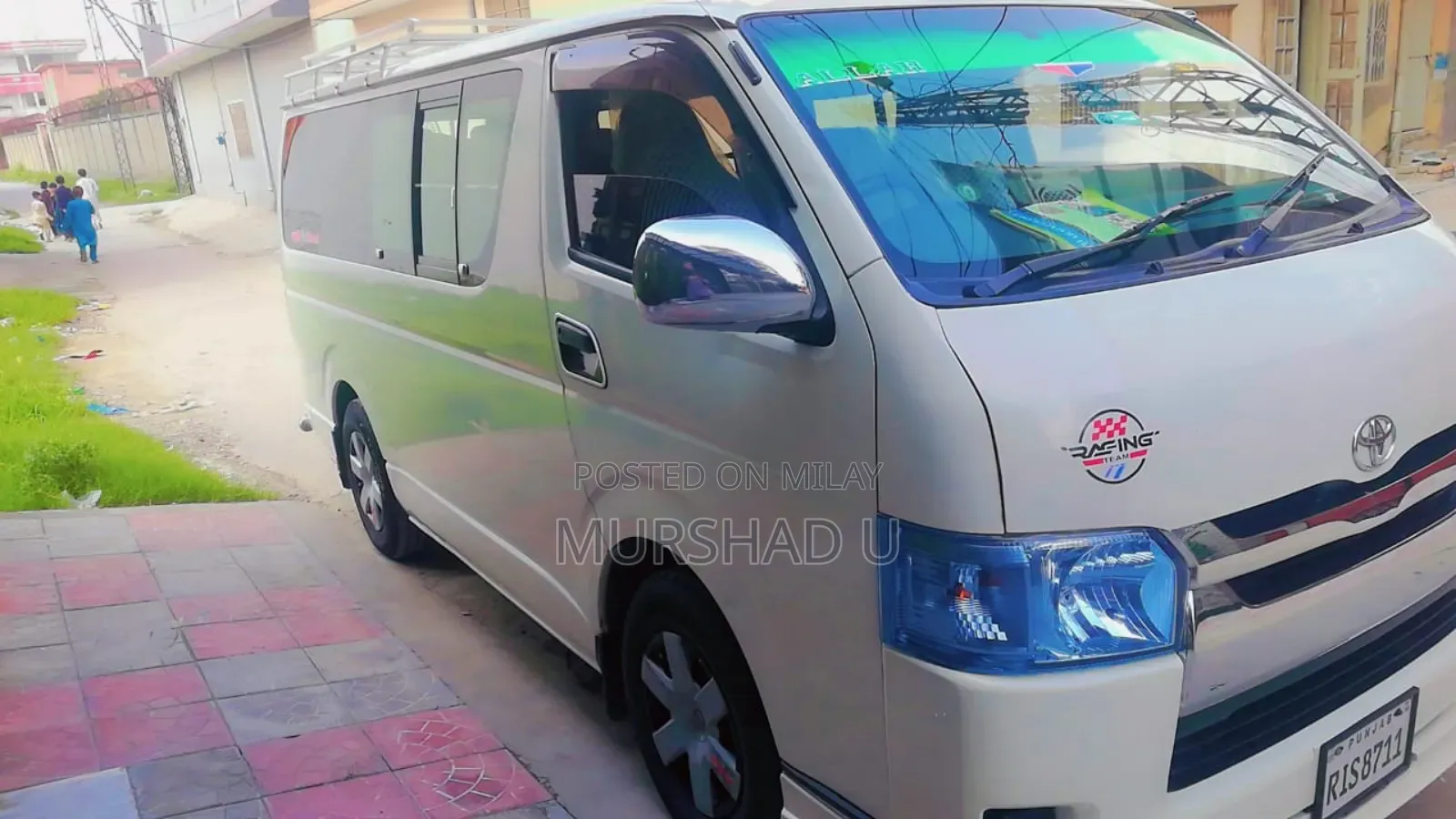 Toyota HiAce 2015 White