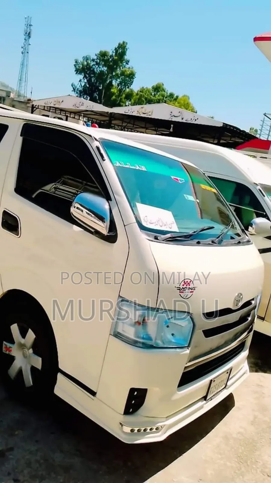 Toyota HiAce 2015 White