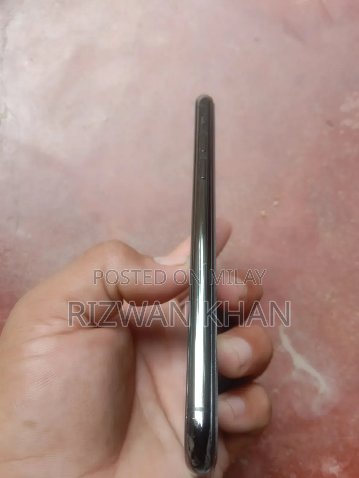 Apple iPhone X 64 GB Black