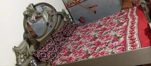 Photo - Bed King Size 2sid Table 1metrs Dressing