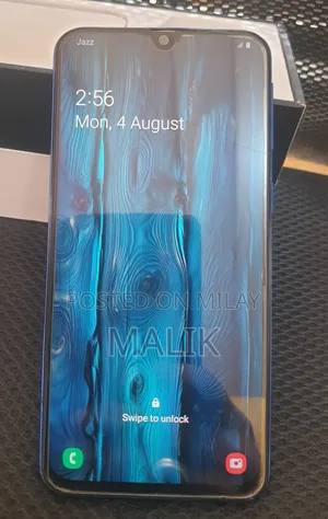 Photo - Samsung Galaxy A40 64 GB Blue