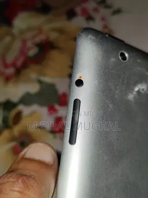 Apple iPad 2 Wi-Fi 16 GB Silver