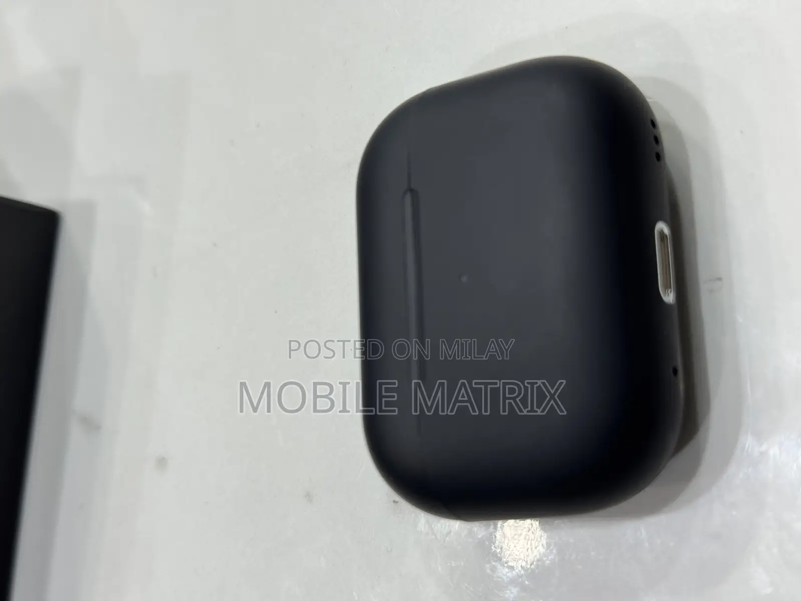 Apple Airpods Pro 2nd Generation (Black Limited Edition)