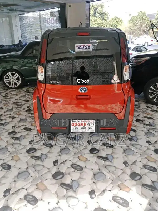 Toyota C+POD 2022/2024