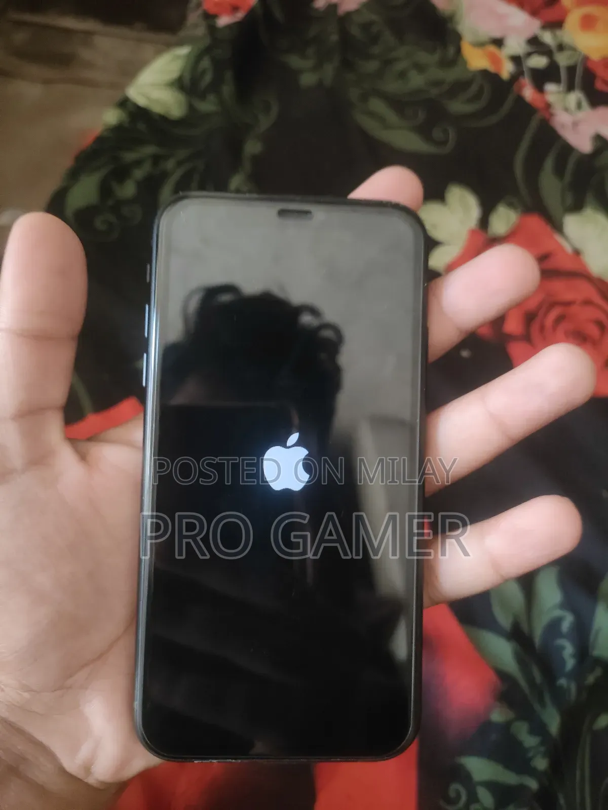 Apple XR 64 GB Black
