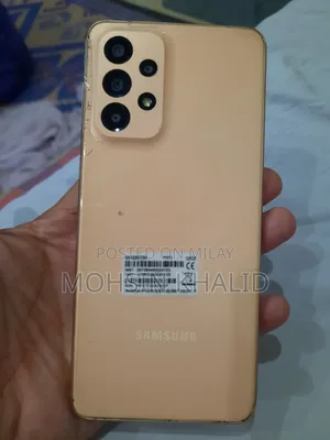 Photo - New Samsung Galaxy A33 5G 128 GB Rose Gold