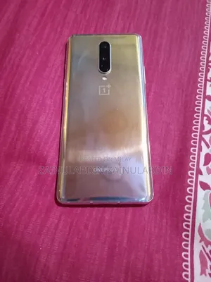 Photo - OnePlus 8 256 GB Pink