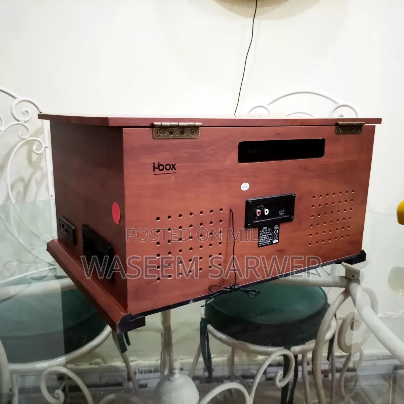 All in One Gramophone Turntable Cd Usb Bluetooth Aux Radio