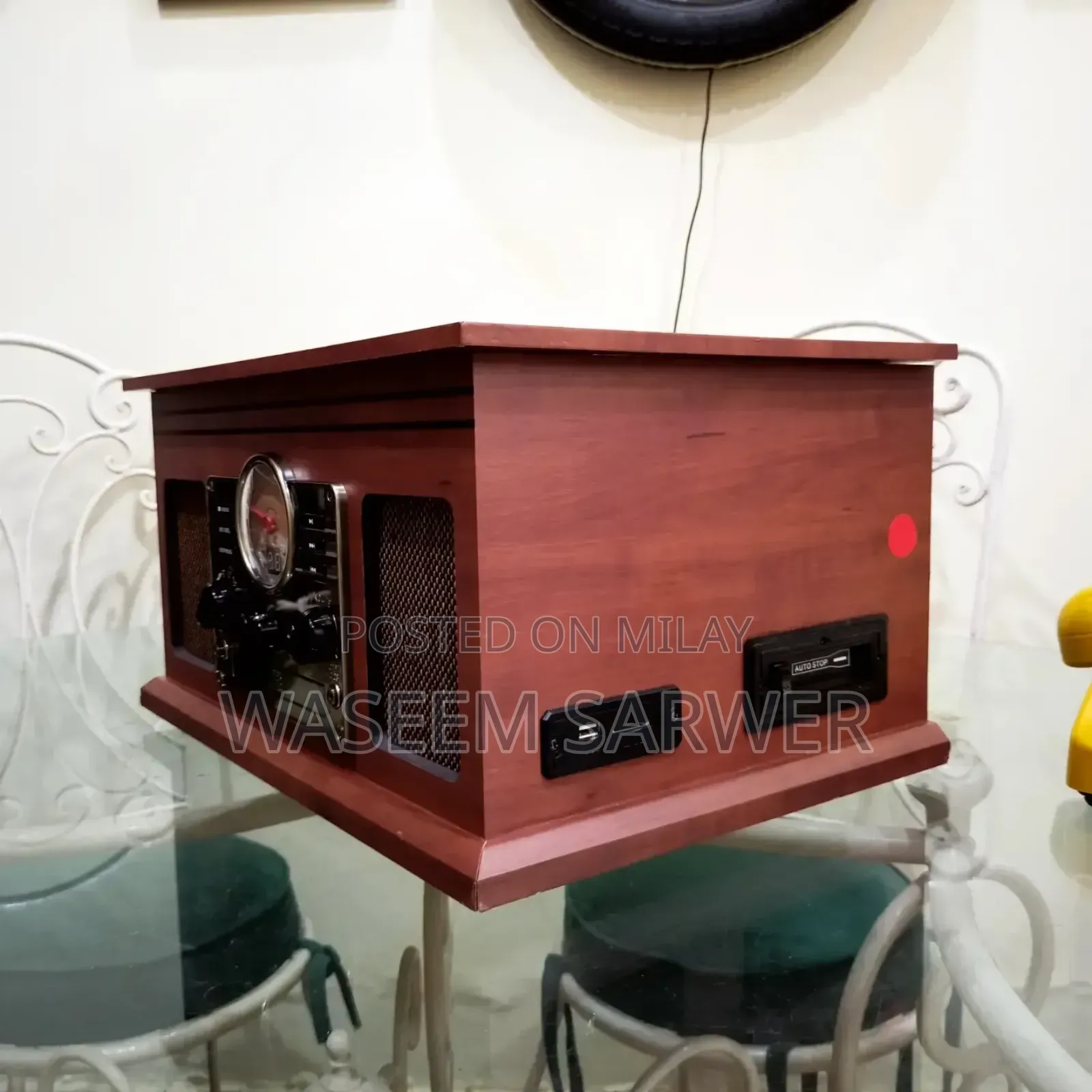 All in One Gramophone Turntable Cd Usb Bluetooth Aux Radio