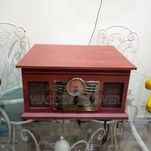 All in One Gramophone Turntable Cd Usb Bluetooth Aux Radio