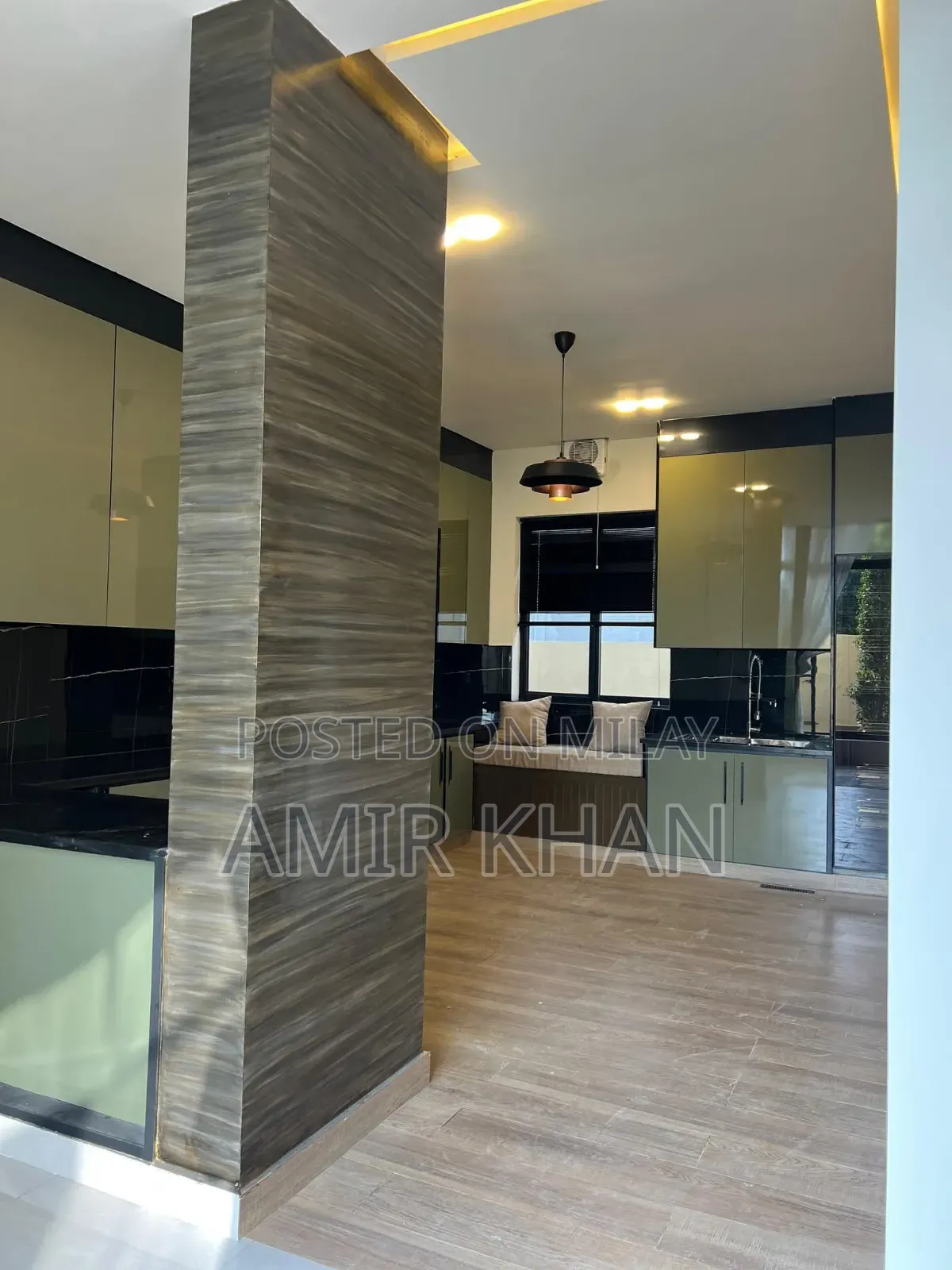 6bdrm House in Space Finder. Real, B-17 for sale