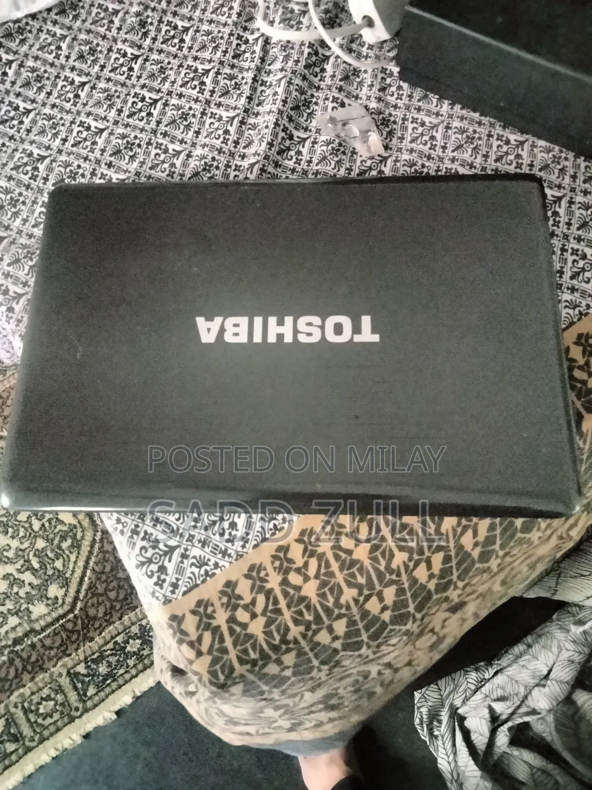 Laptop Toshiba 2GB Intel Core I3 HDD+SSD 16 GB