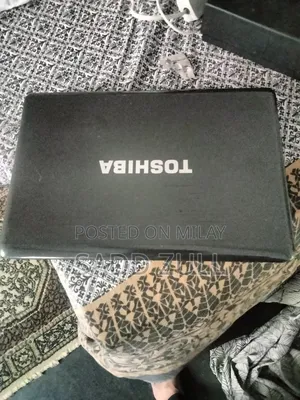 Photo - Laptop Toshiba 2GB Intel Core I3 HDD+SSD 16 GB
