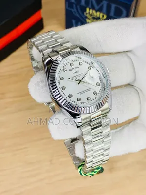 Photo - Bestwin Luxury Quartz Wristwatch White