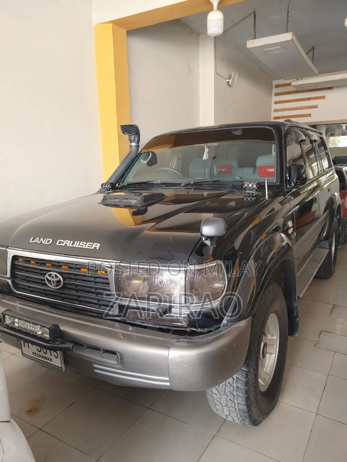 Toyota Land Cruiser 1990 Black