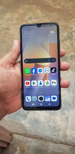 Mobile Phone 128 GB Black