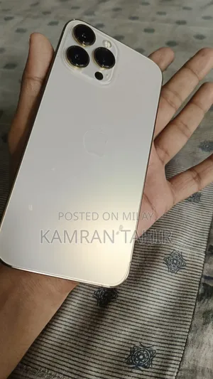 Photo - Apple iPhone 13 Pro Max 256 GB Gold