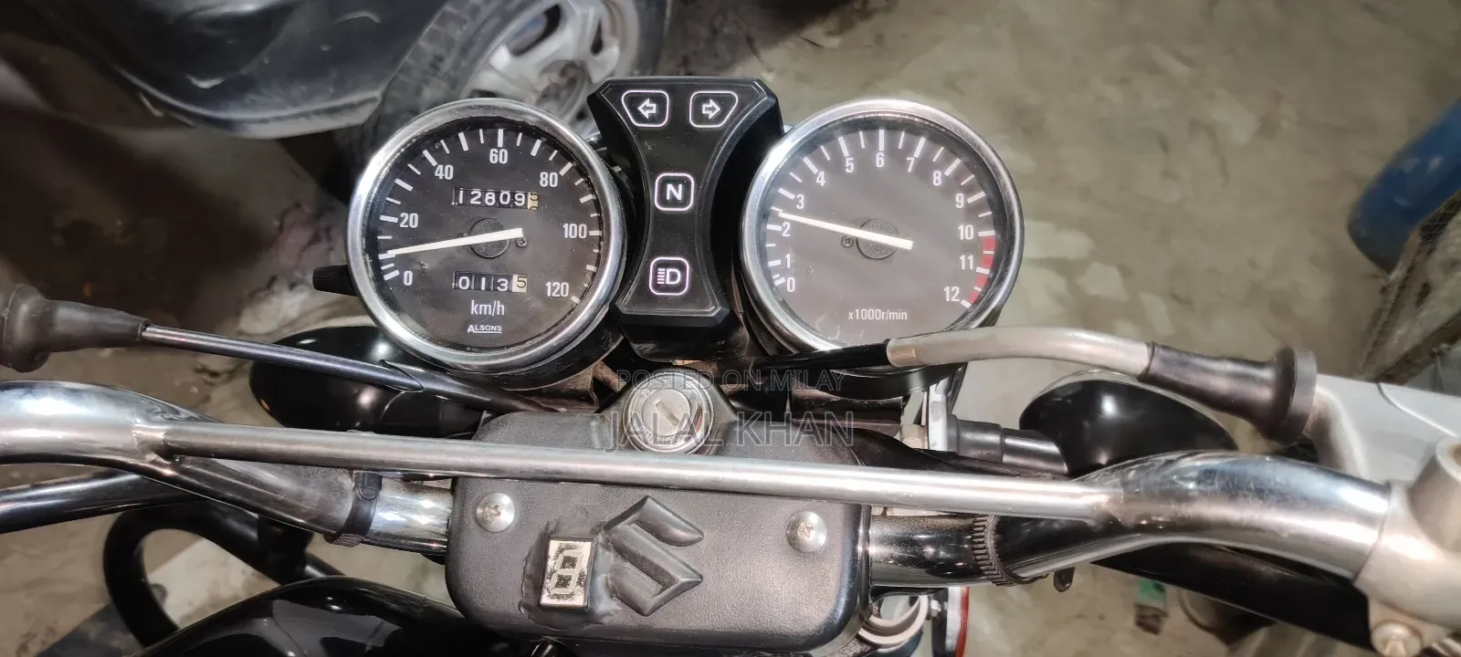 Suzuki GS 2022 Black