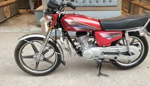 Photo - Honda 2001 Red