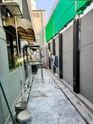 3bdrm Duplex in Kashmir Estate, Lahore for sale