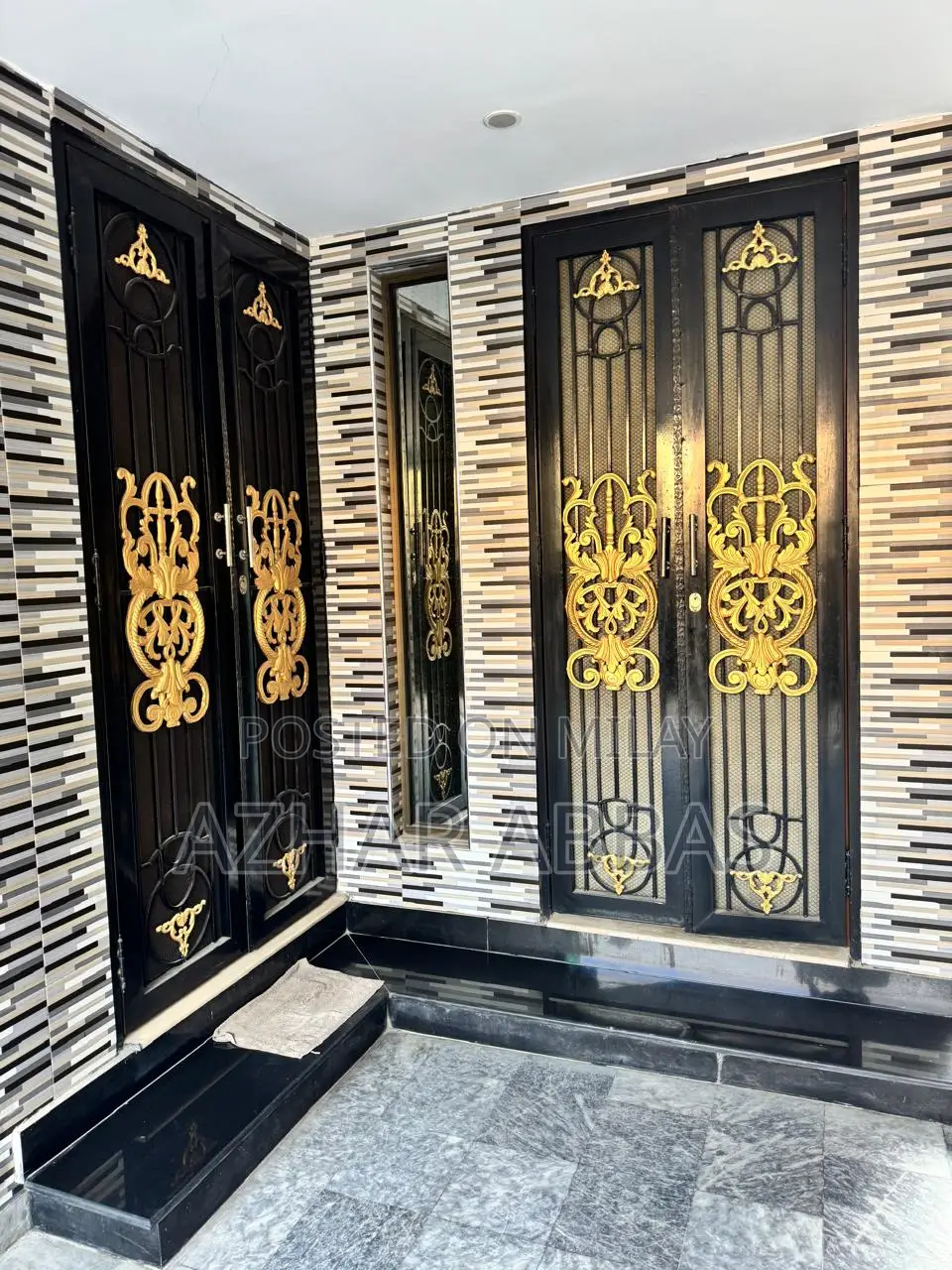 3bdrm Duplex in Kashmir Estate, Lahore for sale