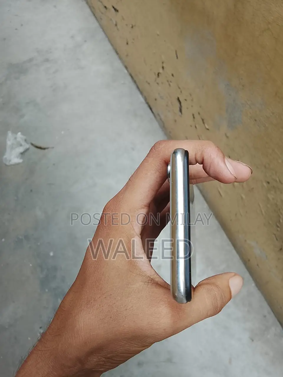 Apple iPhone X 64 GB White