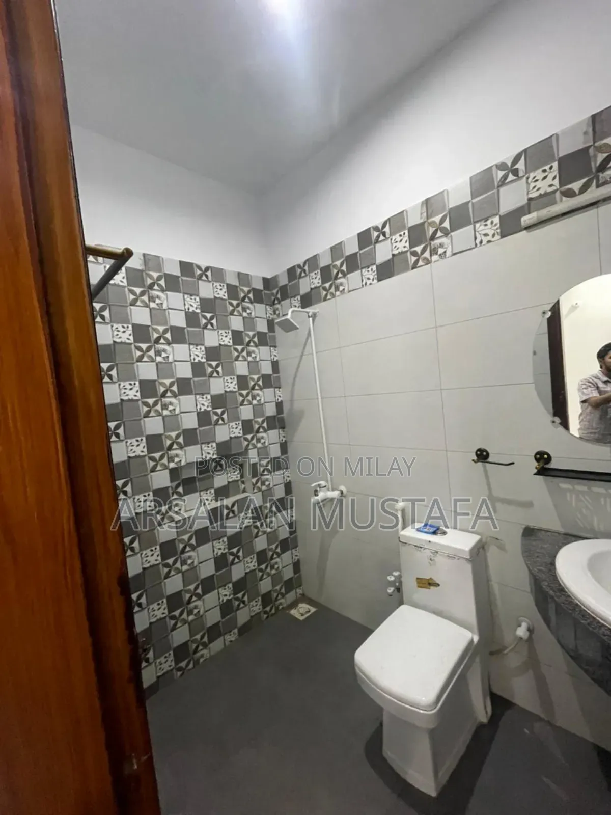 2bdrm House in Arif Qadri Associate, Karachi for sale