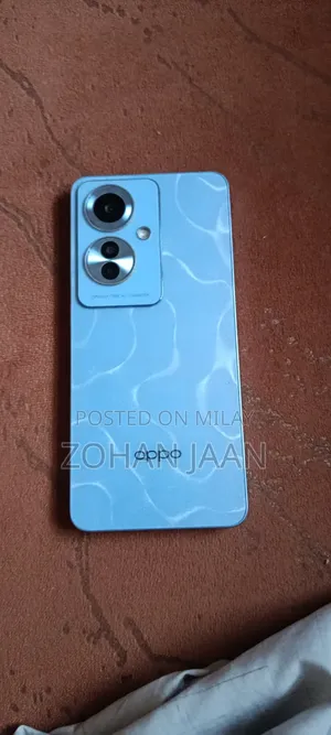 Photo - New Oppo Reno11 F 256 GB Blue