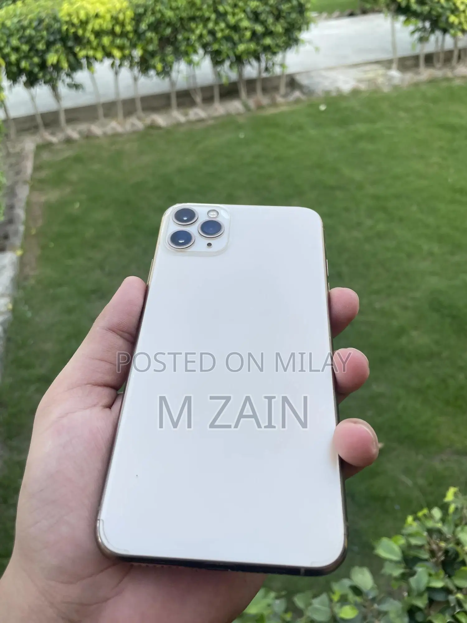 Apple iPhone 11 Pro Max 64 GB Gold