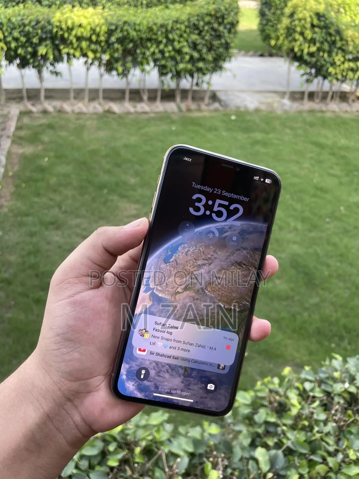 Apple iPhone 11 Pro Max 64 GB Gold