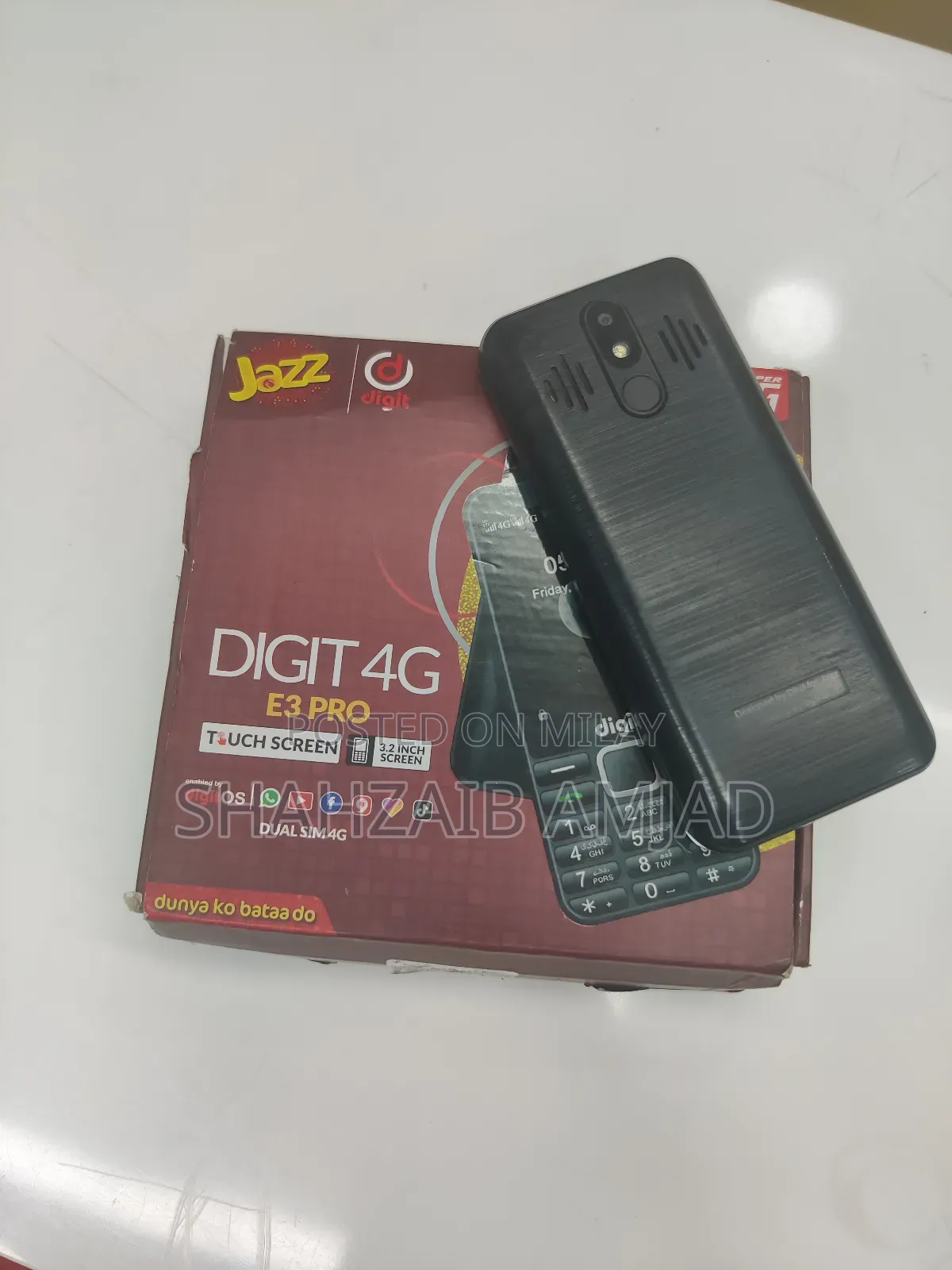 Mobile Phone 8 GB Black