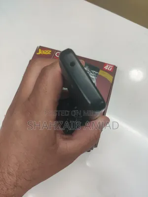 Mobile Phone 8 GB Black