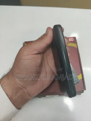 Mobile Phone 8 GB Black